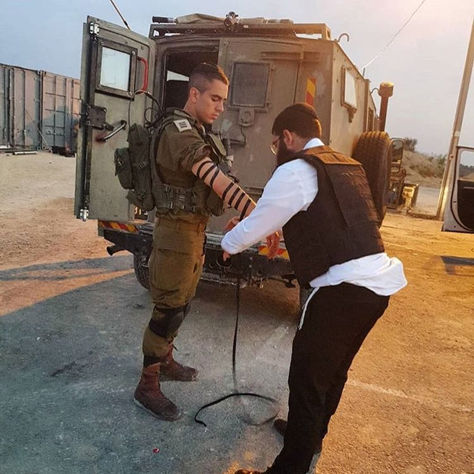 The Tefillin Guru